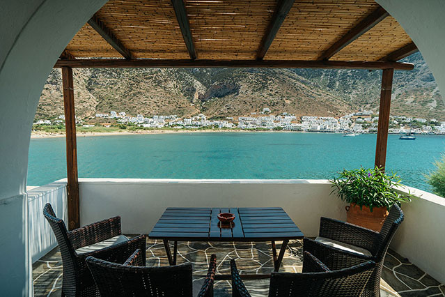 Βεράντα με θέα στη θάλασσα