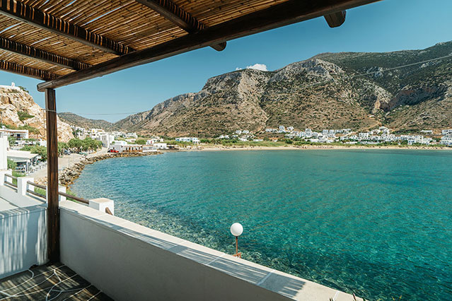 Βεράντα με θέα στη θάλασσα