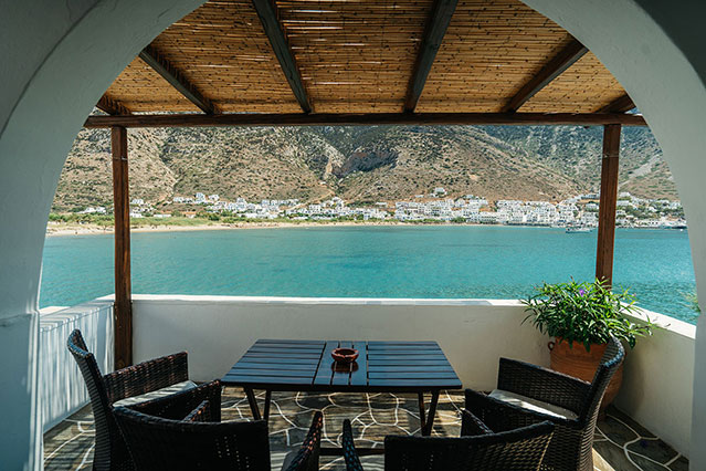 Βεράντα με θέα στη θάλασσα